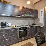 Olive Tree Apartment *